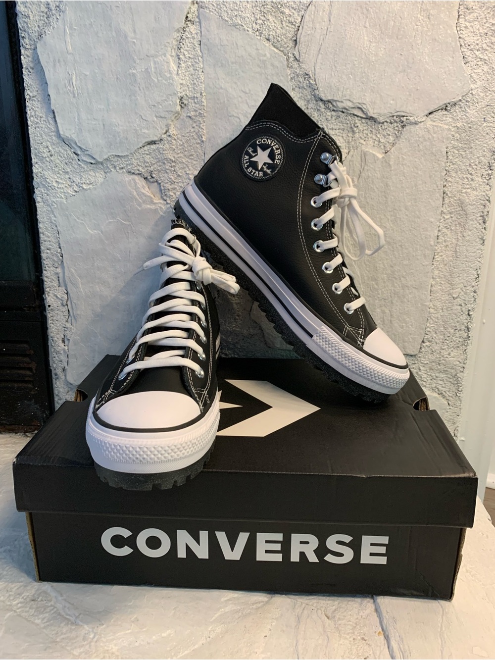 New W/Box Convers A04480C city trek in black white waterproof Men Size 10.5